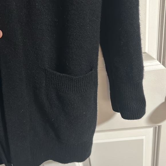 Vince Cashmere Black Cardigan Sweater - Picture 4 of 4